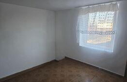 Casa de vanzare, 60 mp, Targoviste- Exterior Vest