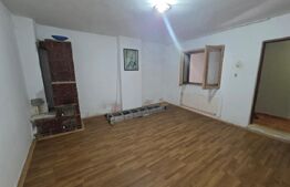 Casuta de vanzare, 149 mp utili, teren 1700 mp, Targoviste-zona Exterior Vest