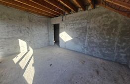 Casa de vanzare - 270 mp – Viforata, 3 km de Targoviste 