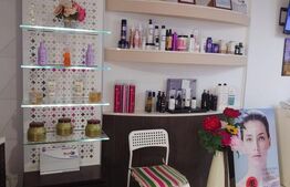 Spatiu comercial, 290 mp, zona Micro 3