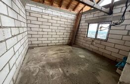 Casă la roșu P+E, 90 mp, teren 500 mp, localitate Decindeni