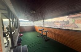 Se vinde complex comercial cu terasă + spații de cazare la etaj -Pucioasa