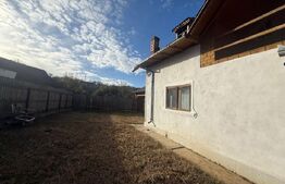 Casa de vanzare, Malu cu Flori 