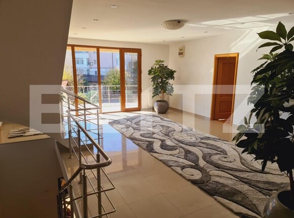 Casa de închiriat 7 camere Central - 185334CI | BLITZ Târgoviște | Poza16