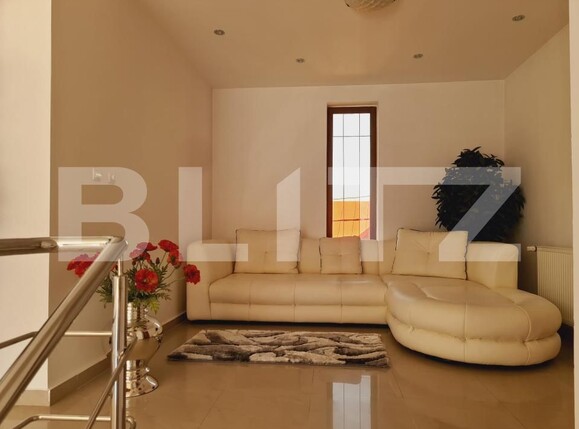 Casa de închiriat 7 camere Central - 185334CI | BLITZ Târgoviște | Poza3