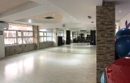 Spatiu comercial / Spa de Vanzare, 290 mp, zona Micro 3 Targoviste