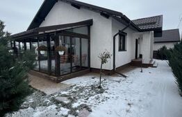 Casa Moderna de vanzare in Darza