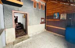 Refugiu la țară: casă tradițională , teren generos, și intimitate  Costesti Deal