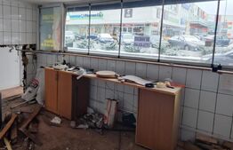 Vand Spatiu Comercial, vad comercial ft bun