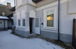 Casa 4 camere, 120 mp, zona Central