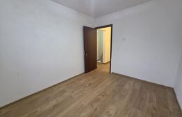 Spațiu comercial cu 2 Intrări Stradale, 70 mp, zona Micro 11