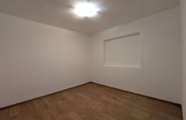 Spațiu comercial cu 2 Intrări Stradale, 70 mp, zona Micro 11