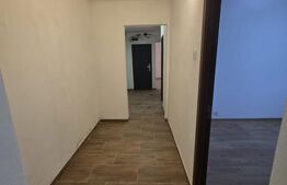 Spațiu comercial cu 2 Intrări Stradale, 70 mp, zona Micro 11