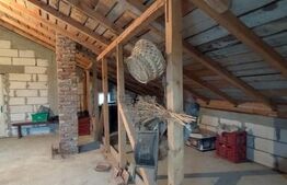 Casă individuală la 60 de km de București – teren generos 1.052 mp