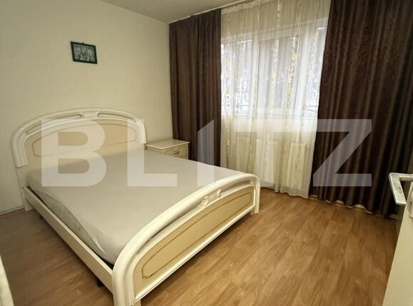 Apartament de vânzare 3 camere Micro 4 - 186686AV | BLITZ Târgoviște | Poza4