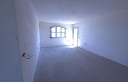 Casă de vânzare, 343 mp, zona Lazuri