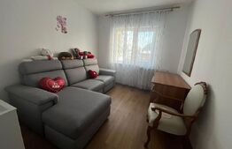 Apartament 3 camere, 64 mp, zona Micro 12