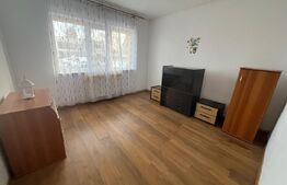 Apartament 3 camere, 64 mp, zona Micro 12
