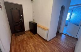 Apartament 3 camere, 64 mp, zona Micro 12