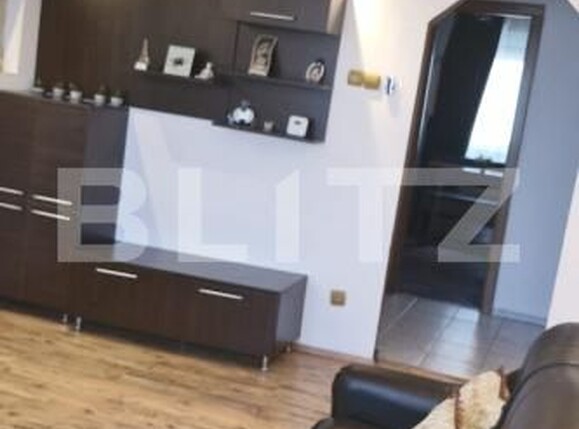 Apartament de închiriat 3 camere Micro 11 - 187327AI | BLITZ Târgoviște | Poza1