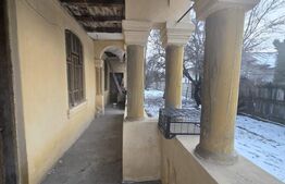 Casă de vânzare, 667 mp, zona Răzvad 