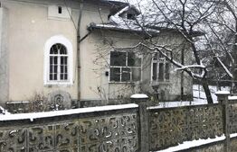 Casă pe Teren Generos 3.920 mp | Stil Brâncovenesc | Potențial Parc Rezidențial 
