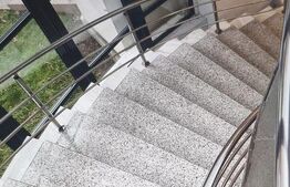 Clădire P+1 de închiriat–zonă Titu