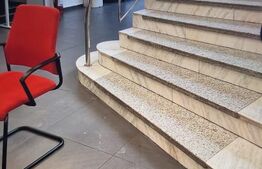 Clădire P+1 de închiriat–zonă Titu