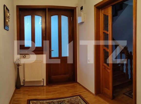 Casa de închiriat 10 camere Central - 187471CI | BLITZ Târgoviște | Poza12