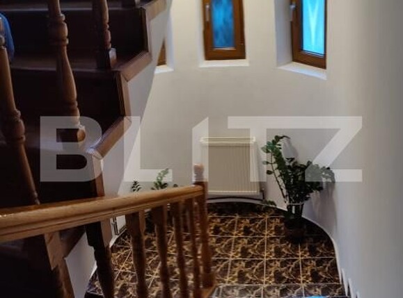 Casa de închiriat 10 camere Central - 187471CI | BLITZ Târgoviște | Poza24