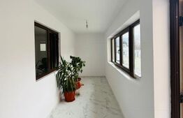 Casa de vanzare, 94 mp, Valea Voievozilor