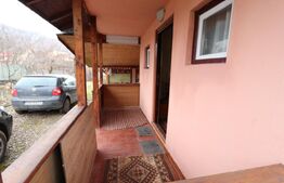 Oază de liniște la munte – Casă de vacanță cu farmec vintage în Moroieni