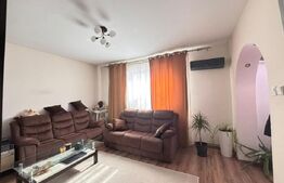 Casă spațioasă + teren 2700 mp în zona Găești  3 dormitoare, garaj + solar 