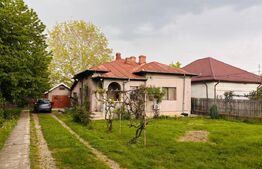 Casă spațioasă + teren 2700 mp în zona Găești  3 dormitoare, garaj + solar 