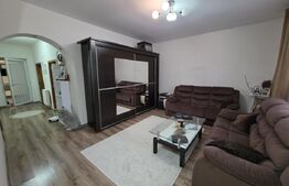 Casă spațioasă + teren 2700 mp în zona Găești  3 dormitoare, garaj + solar 