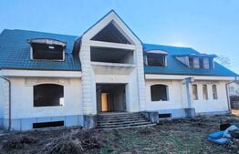 Proprietate pentru clinică medicală/centru rezidențial 800 mp utili  Priseaca