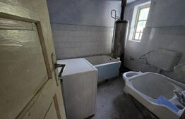 Casă 70 mp– Valea Caselor, Dâmbovița
