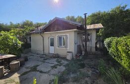 Casă 70 mp– Valea Caselor, Dâmbovița