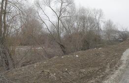 Teren de vanzare, 3470 mp, zona Ocnița 