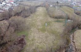Teren de vanzare, 3470 mp, zona Ocnița 
