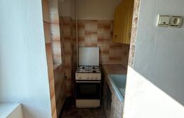 Apartament 3 camere, 70 mp, zona Micro 11