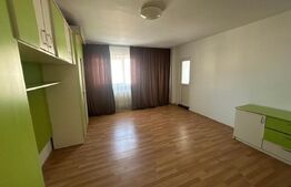 Apartament 3 camere, 70 mp, zona Micro 11