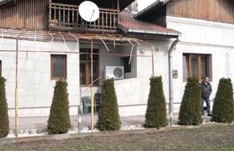 Casa de vanzare, 160 mp, zona Centrala