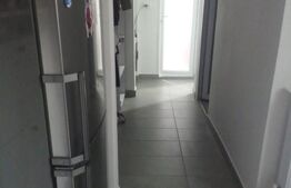 Apartament 3 camere, 72 mp, zonă centrală – Găești