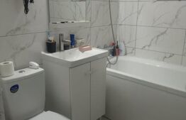 Apartament 3 camere, 72 mp, zonă centrală – Găești