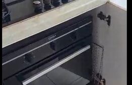 Apartament 2 camere decomandat cu balcon – zonă centrală liniștită Găești