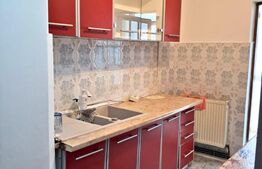 Apartament 2 camere decomandat cu balcon – zonă centrală liniștită Găești