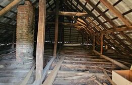 Casă Spațioasă cu 1.250 mp Teren, Mobilată și Utilată – Aproape de Munte