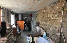 Casă Spațioasă cu 1.250 mp Teren, Mobilată și Utilată – Aproape de Munte