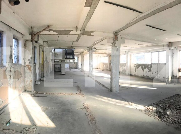 Spațiu comercial de închiriat Vest - 190826SIC | BLITZ Târgoviște | Poza2